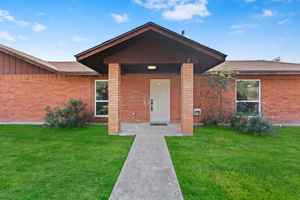 featured image of 1101 Lark Ave