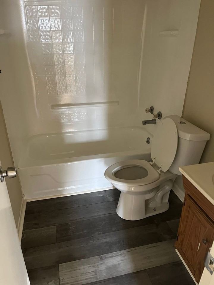 33 Crestview St S - Photo 4 of 4