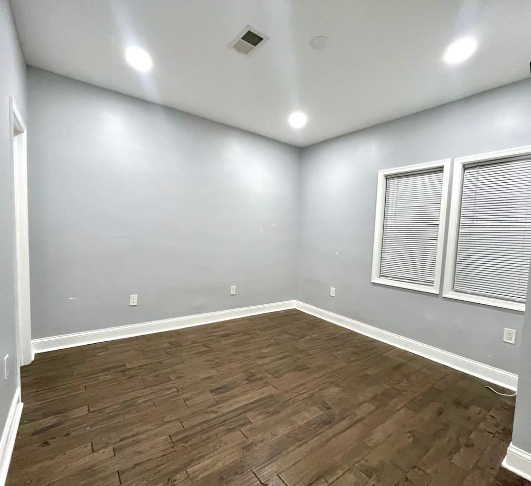 1222 Missouri Ave Nw - Photo 5 of 15