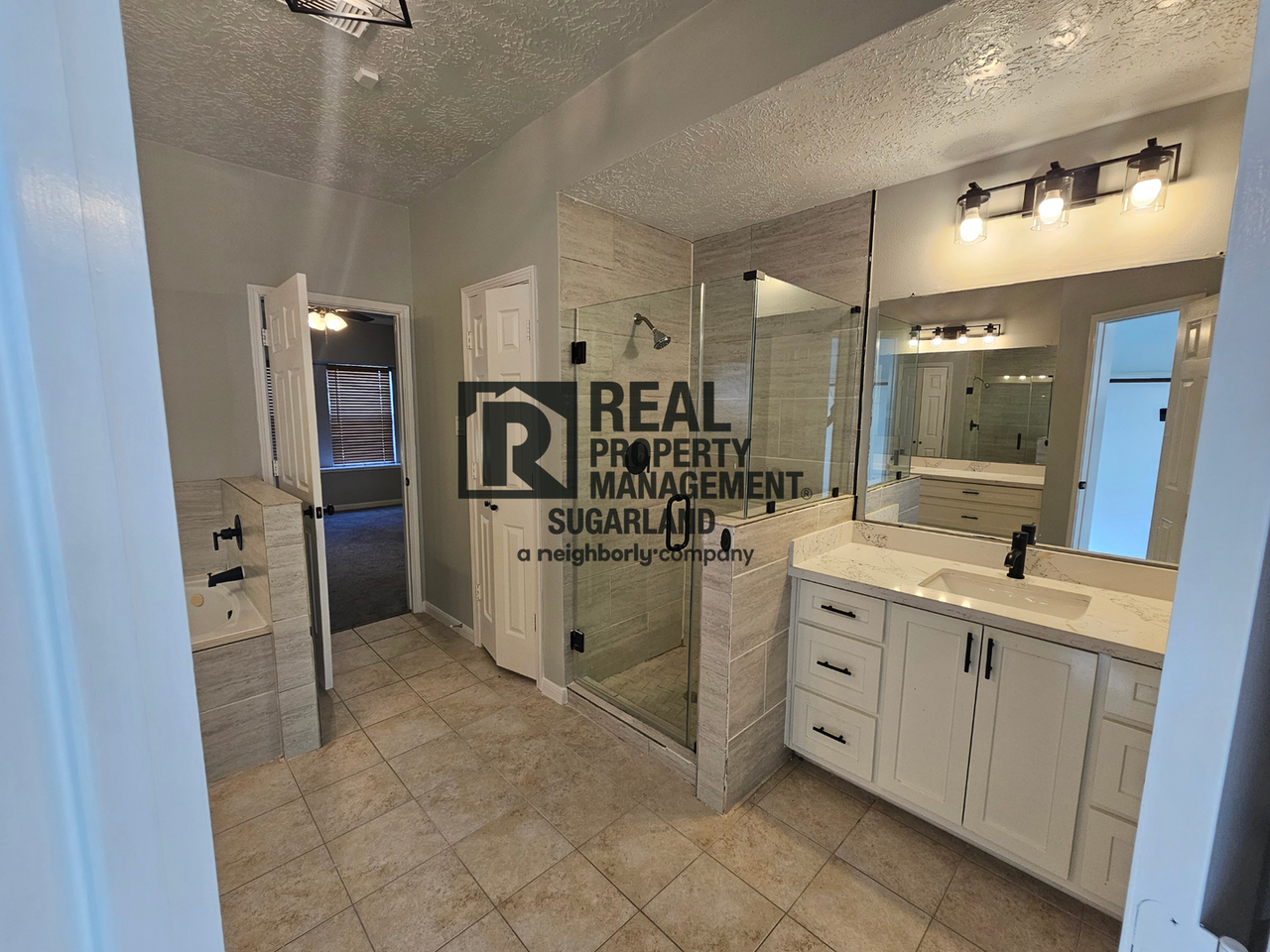 14418 Ardwell Dr - Photo 3 of 39