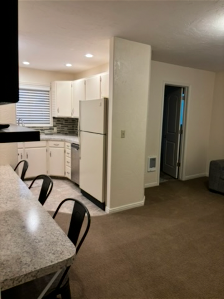 Ashbury - Photo 5 of 21