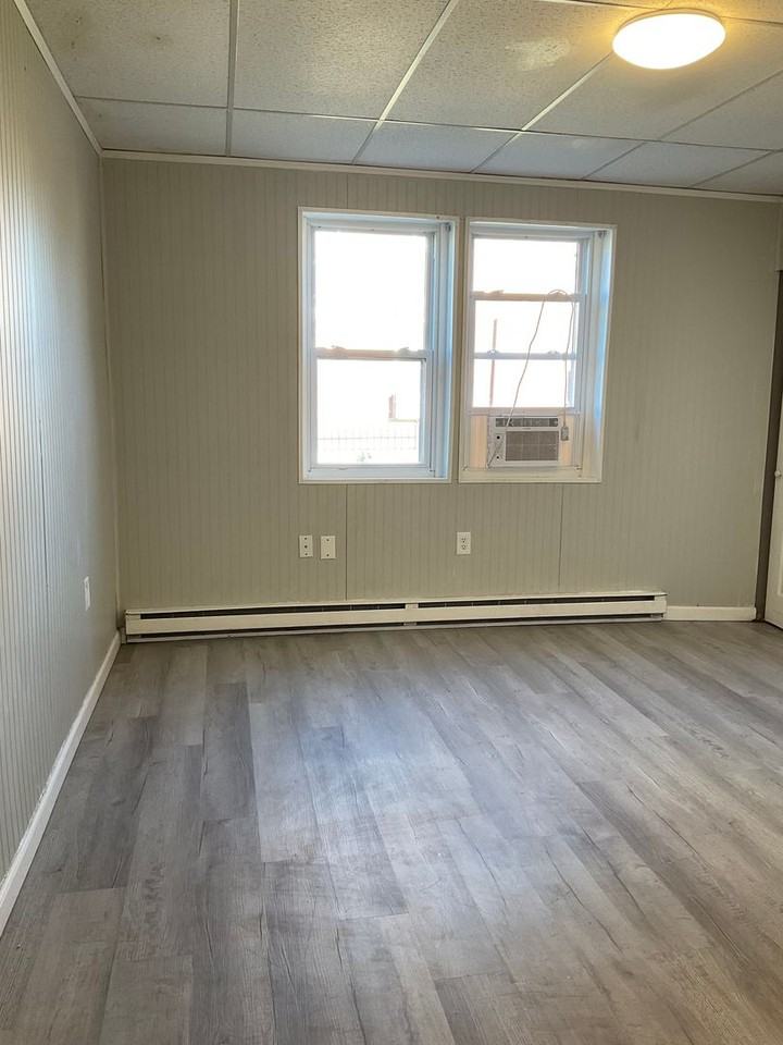 208 S Charles Street - Photo 7 of 22