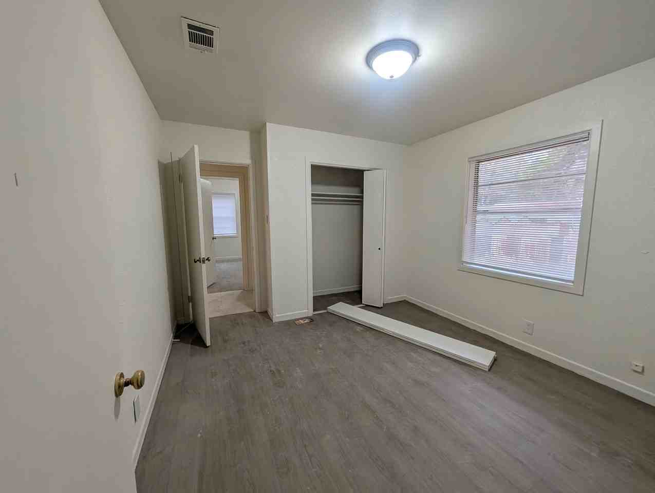 3 Lynda Ave - Photo 5 of 8