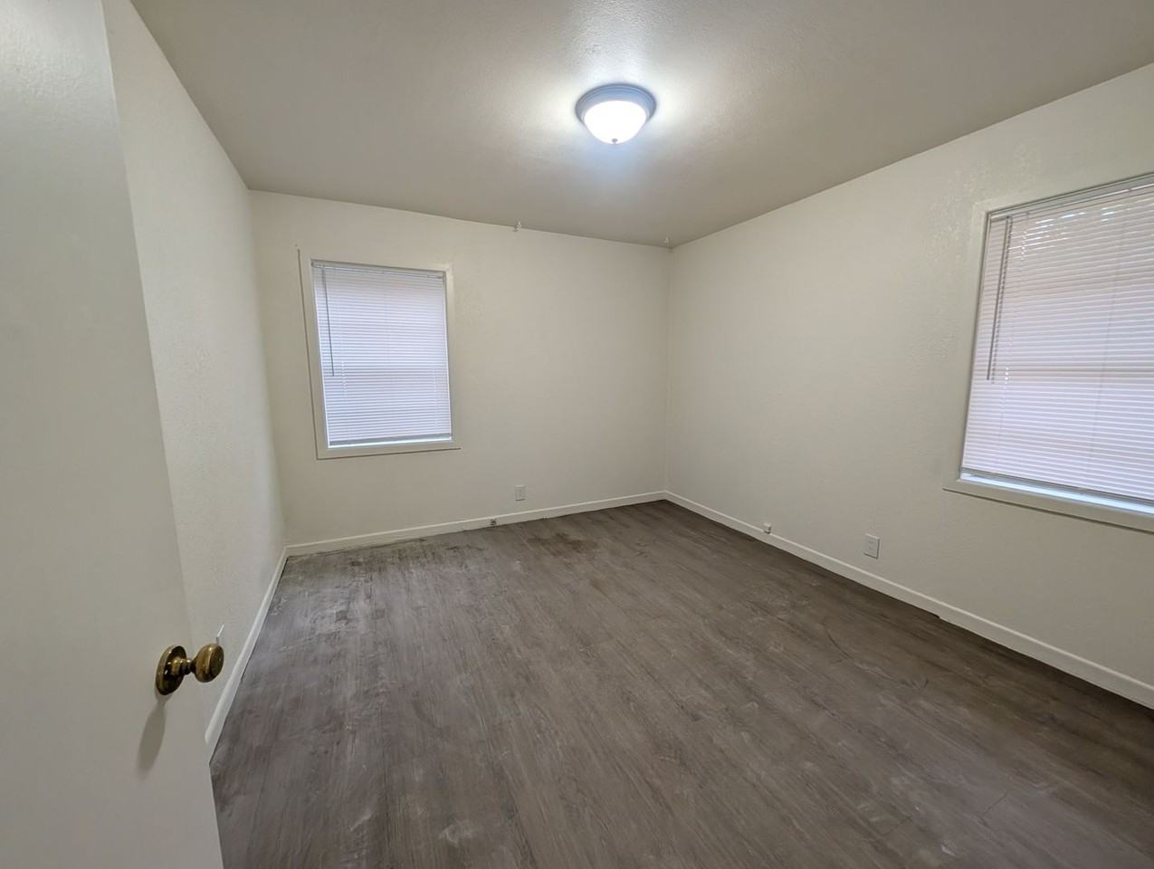 3 Lynda Ave - Photo 6 of 8