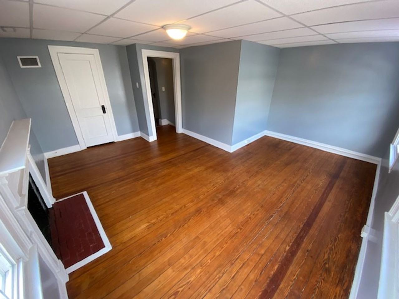 326 Camden Ave - Photo 4 of 9