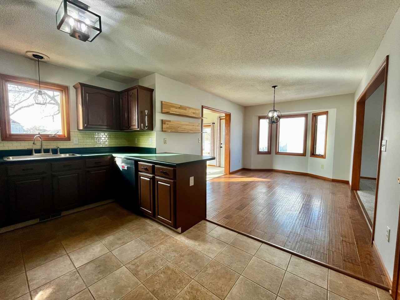 9101 Olmston Dr - Photo 6 of 40