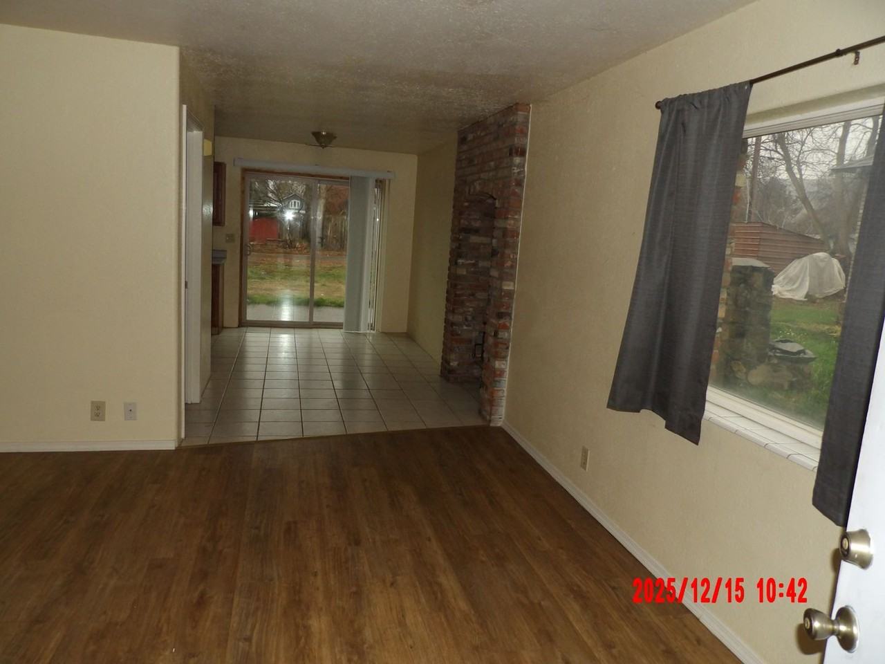 1310 X Ave - Photo 2 of 24