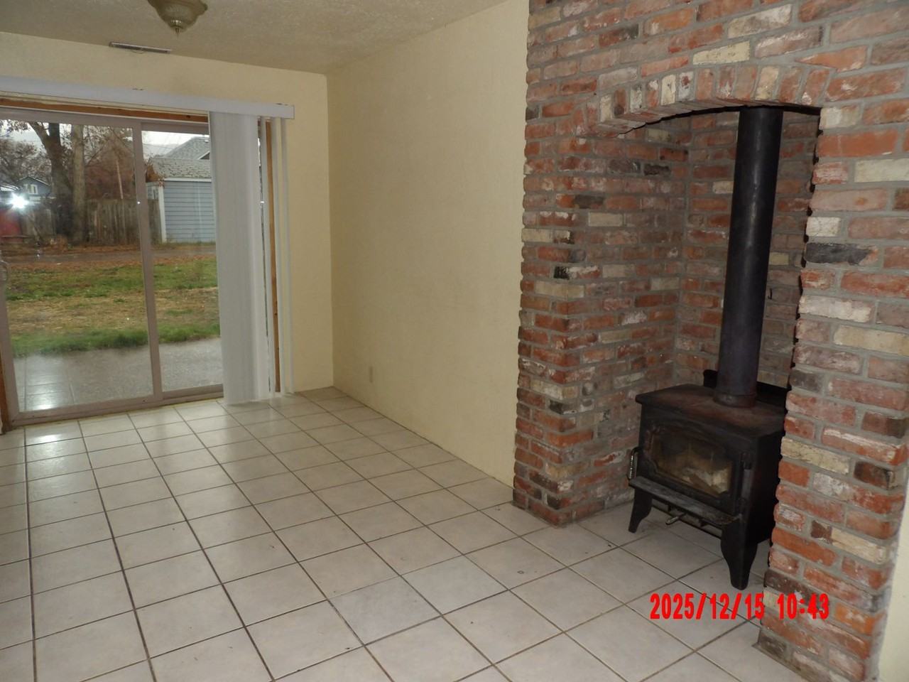 1310 X Ave - Photo 6 of 24