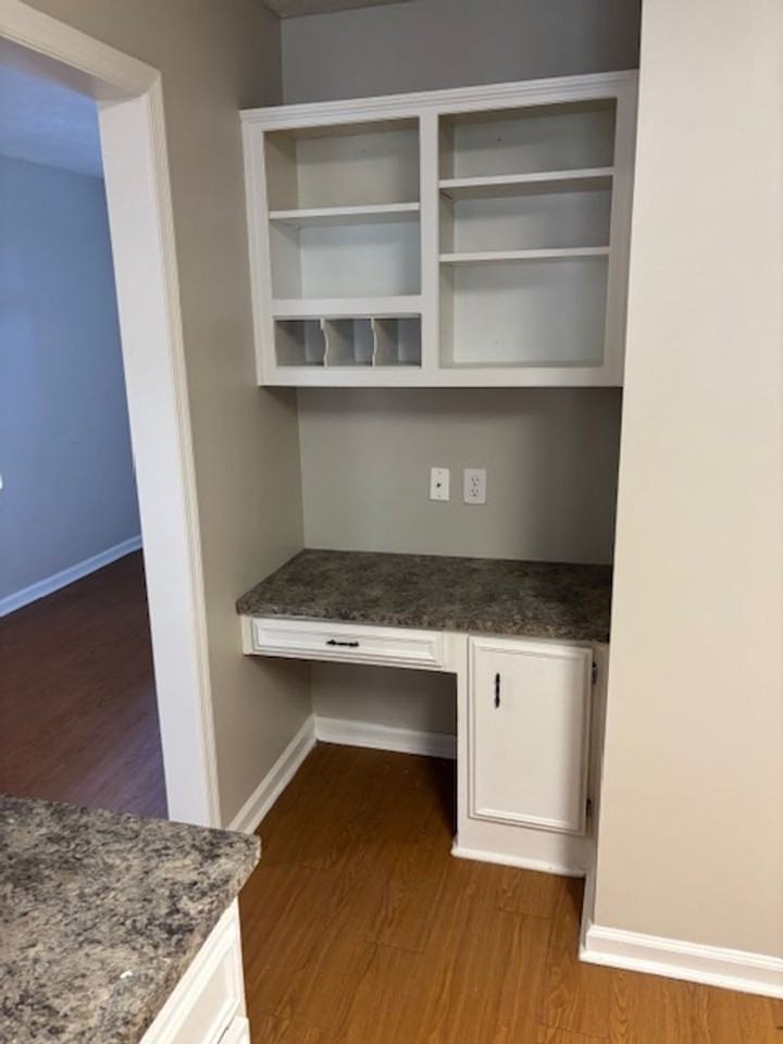 7121 Vinings Ct - Photo 3 of 13