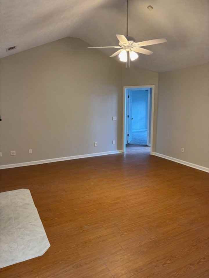 7121 Vinings Ct - Photo 5 of 13