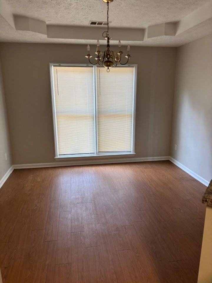 7121 Vinings Ct - Photo 6 of 13