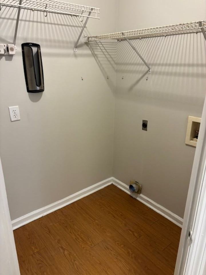 7121 Vinings Ct - Photo 7 of 13