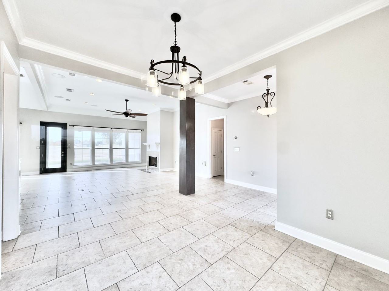 6157 Breeze Point Dr - Photo 5 of 33