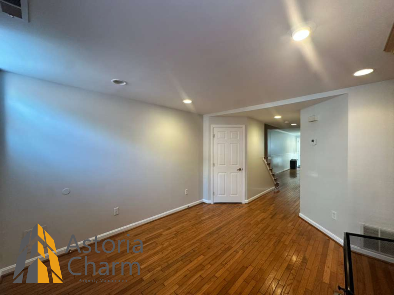 131 E Gittings St - Photo 4 of 46