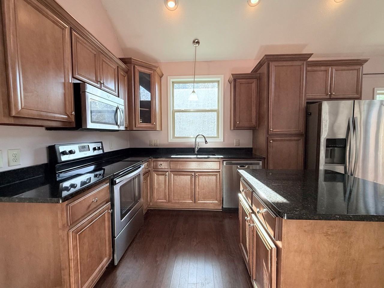 1747 Duncan Bridge Rd - Photo 2 of 27