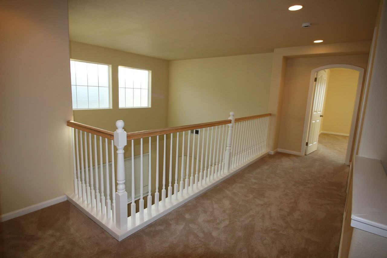 2514 Edgewater Dr - Photo 7 of 17