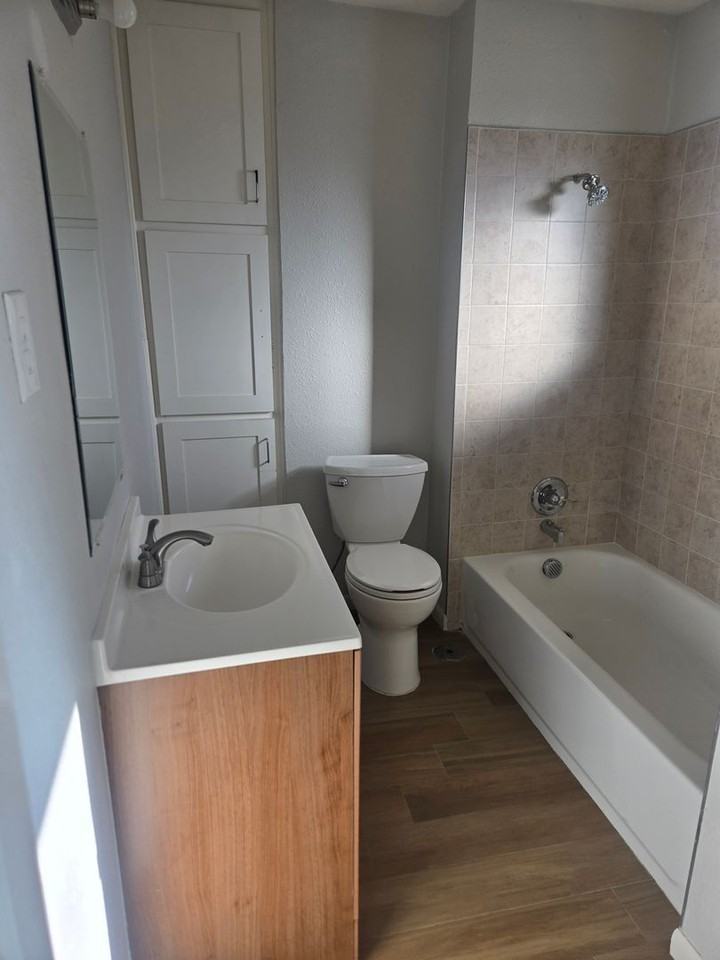 3712 S University Dr - Photo 5 of 5