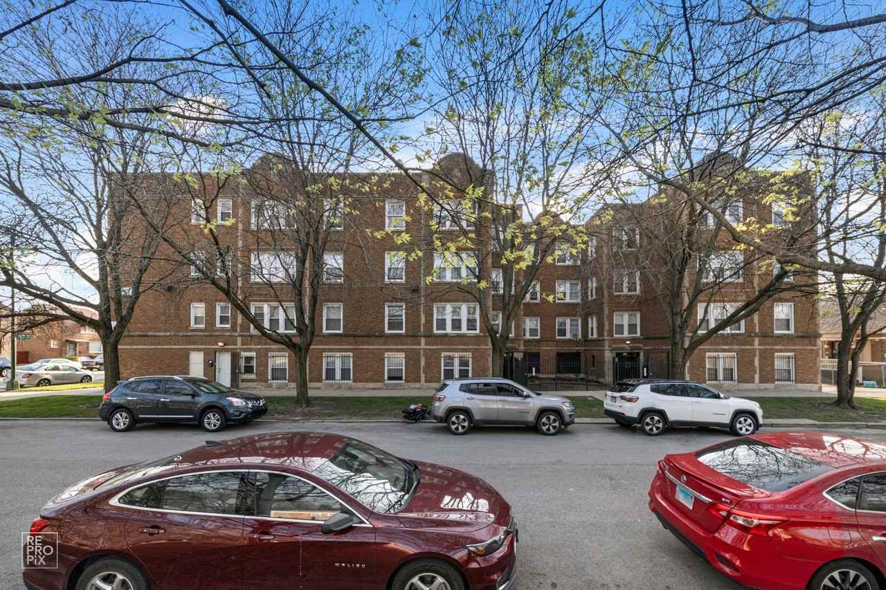 9244 S Saginaw 2626 E 93rd Chicago, IL 60617 - Photo 7 of 27