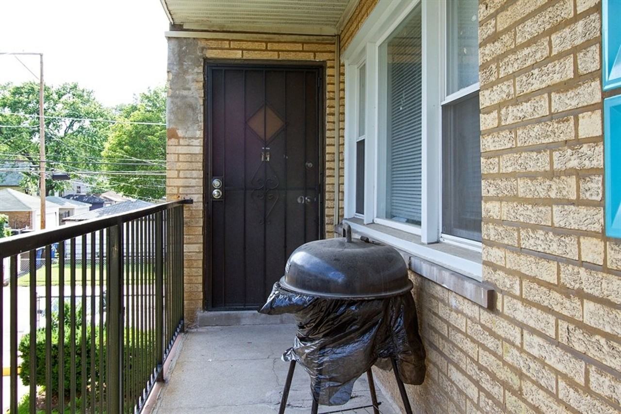 8806 S Cottage Grove Ave Chicago, IL 60619 - Photo 5 of 11