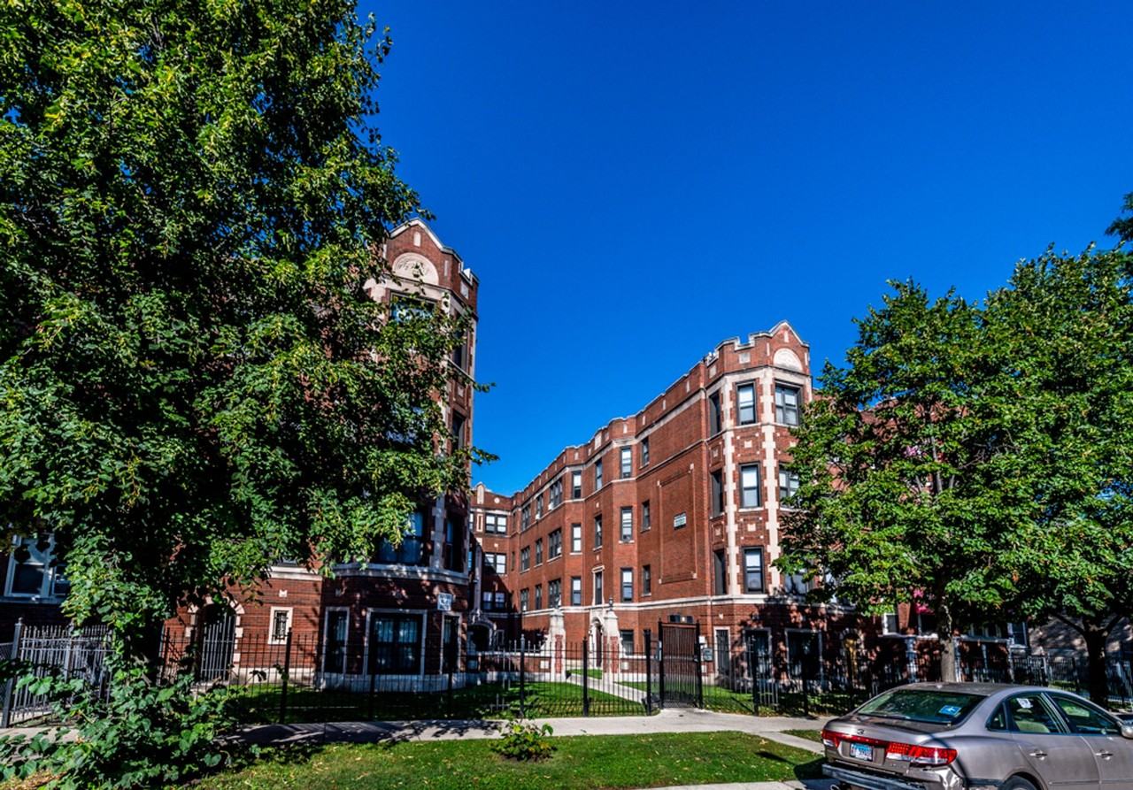 7944 S Paulina - Photo 6 of 18