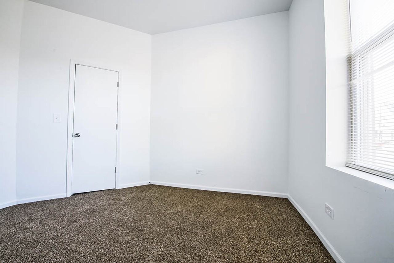 3560-64 W Cermak Rd 2151-57 S Central Chicago, IL 60623 - Photo 6 of 31