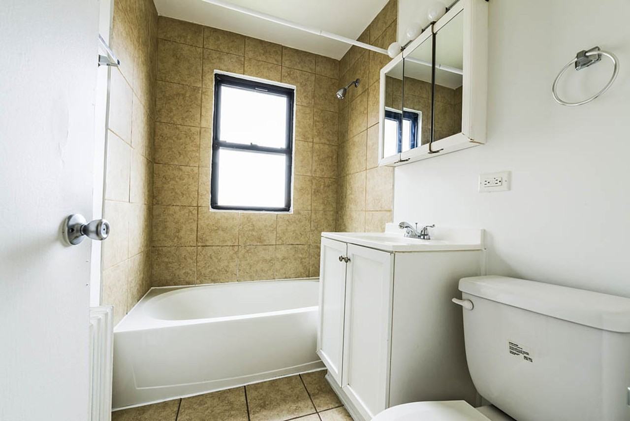 8255 S Maryland 8259 S Maryland Chicago, IL 60619 - Photo 2 of 16