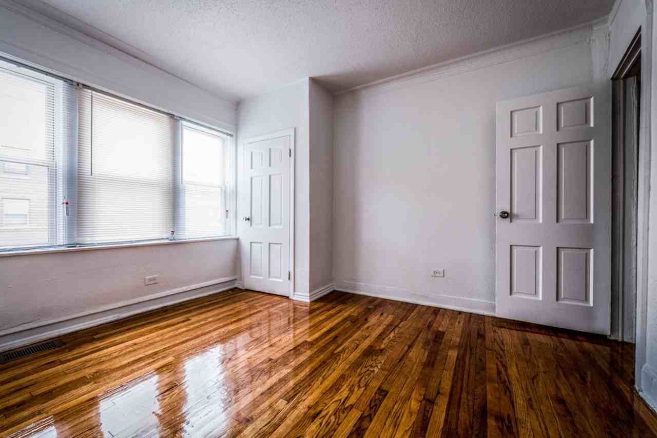 7954 S Justine St 1538 - Photo 3 of 21