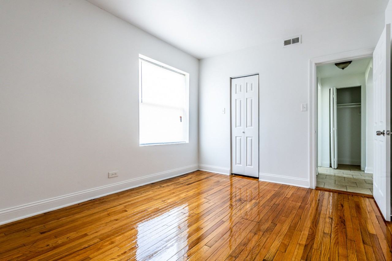 6104 S Campbell Ave 2501 - Photo 5 of 25