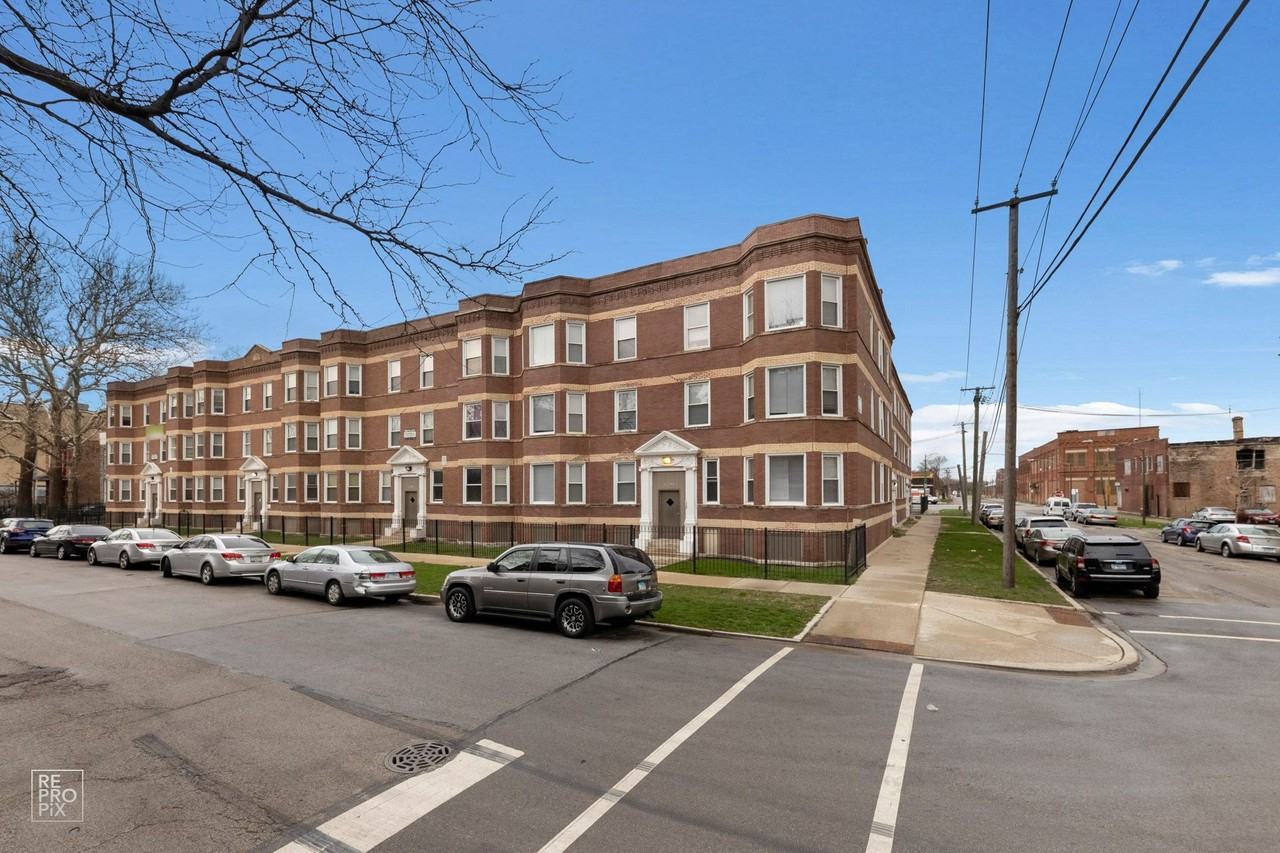 7643 S Stewart Ave Chicago, IL 60620 - Photo 4 of 32