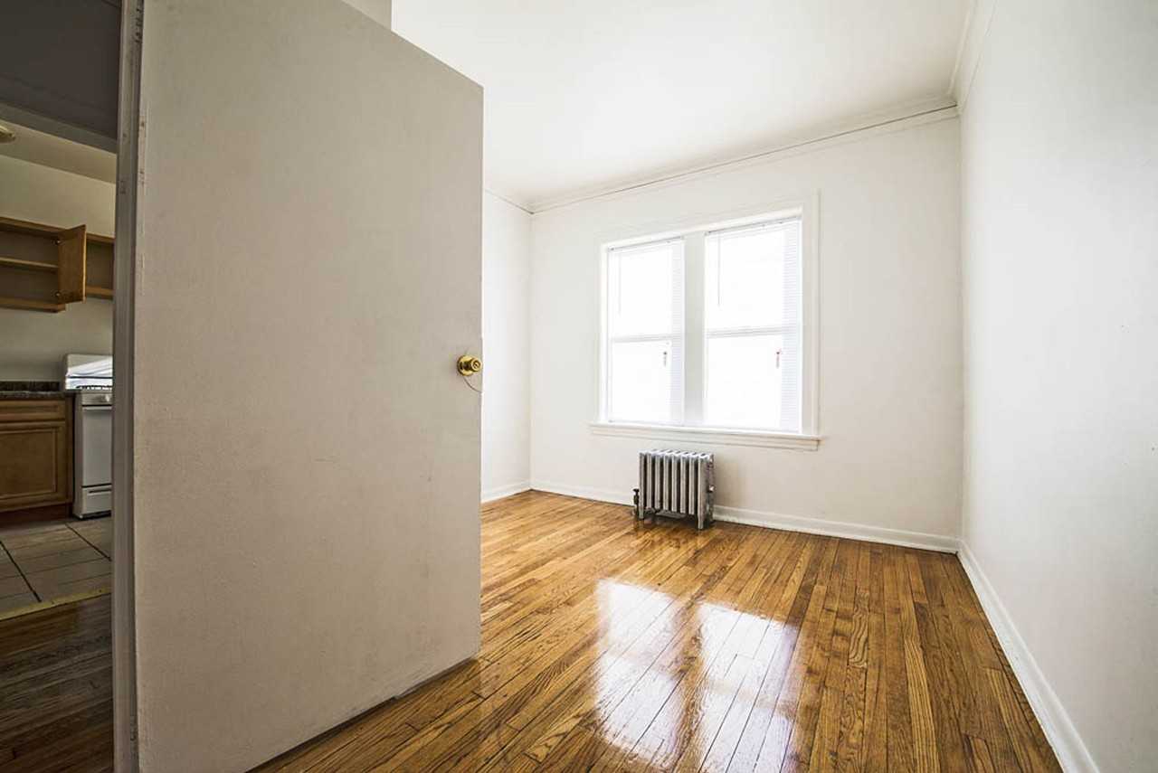 4815-23 W Cortez St Chicago, IL 60651 - Photo 6 of 28