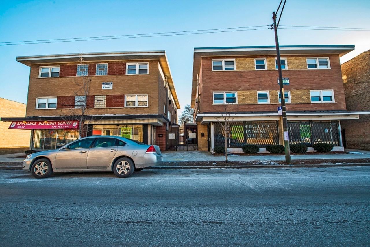 2045 E 75th St Chicago, IL 60649 - Photo 6 of 9