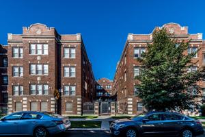 featured image of 7028 S Clyde Ave