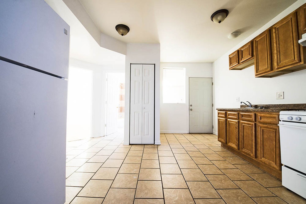 7120 S East End - Photo 3 of 20