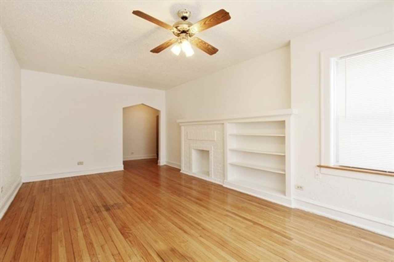 7800-10 S Kingston 2515-19 E 78th Chicago, IL 60649 - Photo 3 of 17