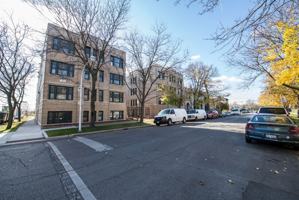 featured image of 3501 W Adams St