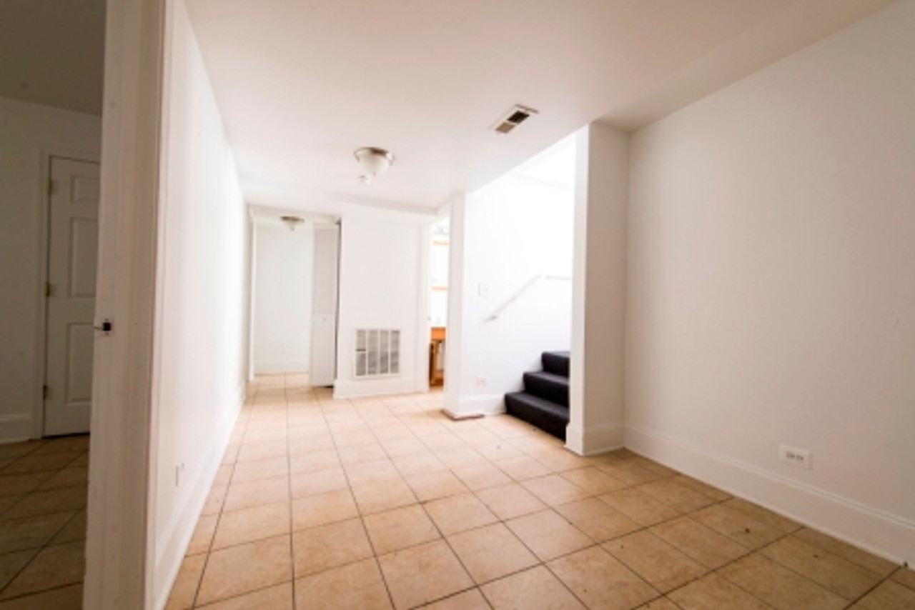 7241 S Phillips - Photo 4 of 12