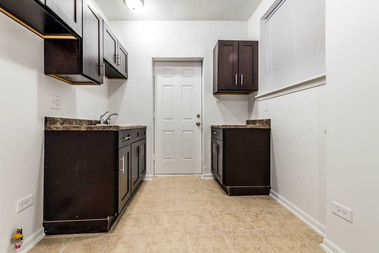418 S Laramie - Photo 6 of 20