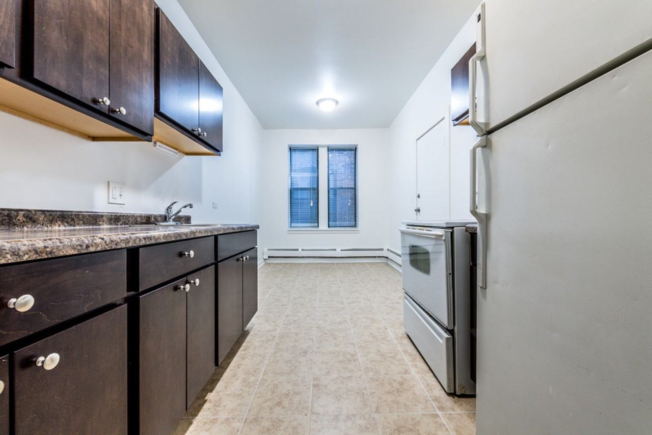 4653 W Jackson Blvd - Photo 3 of 24