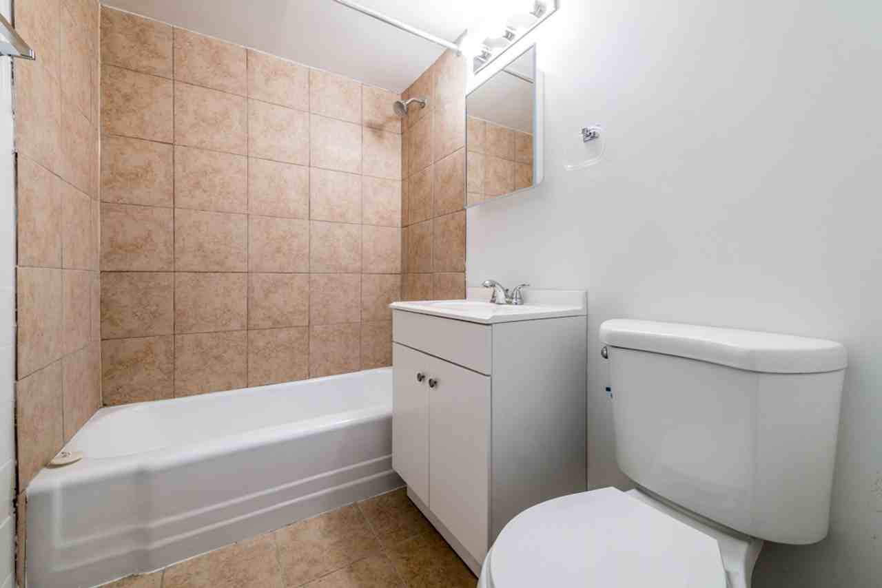 8851-8853 S Cottage Grove Ave Chicago, IL 60619 - Photo 2 of 13