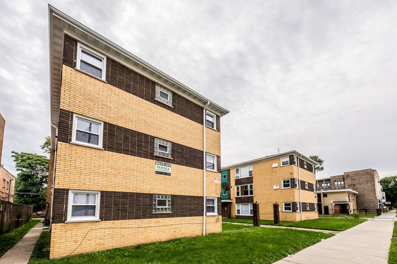 8851-8853 S Cottage Grove Ave Chicago, IL 60619 - Photo 5 of 13