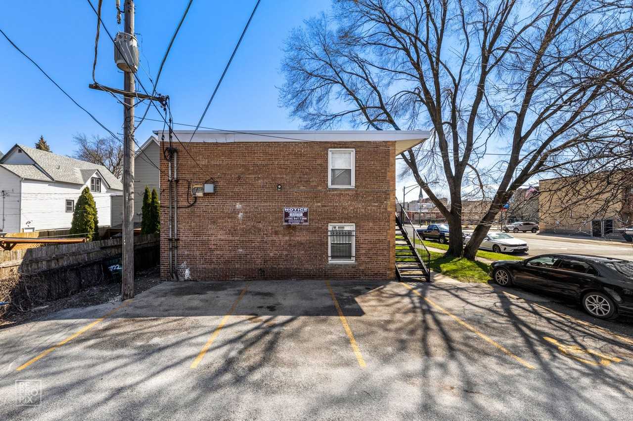 2920-2922 E 90th St Chicago, IL 60617 - Photo 7 of 21