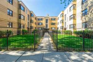 featured image of 2050 E 72nd Pl