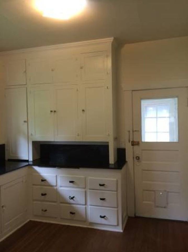 516 N 6th St - Photo 7 of 13