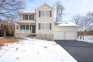 featured image of 108 Commodore Dr