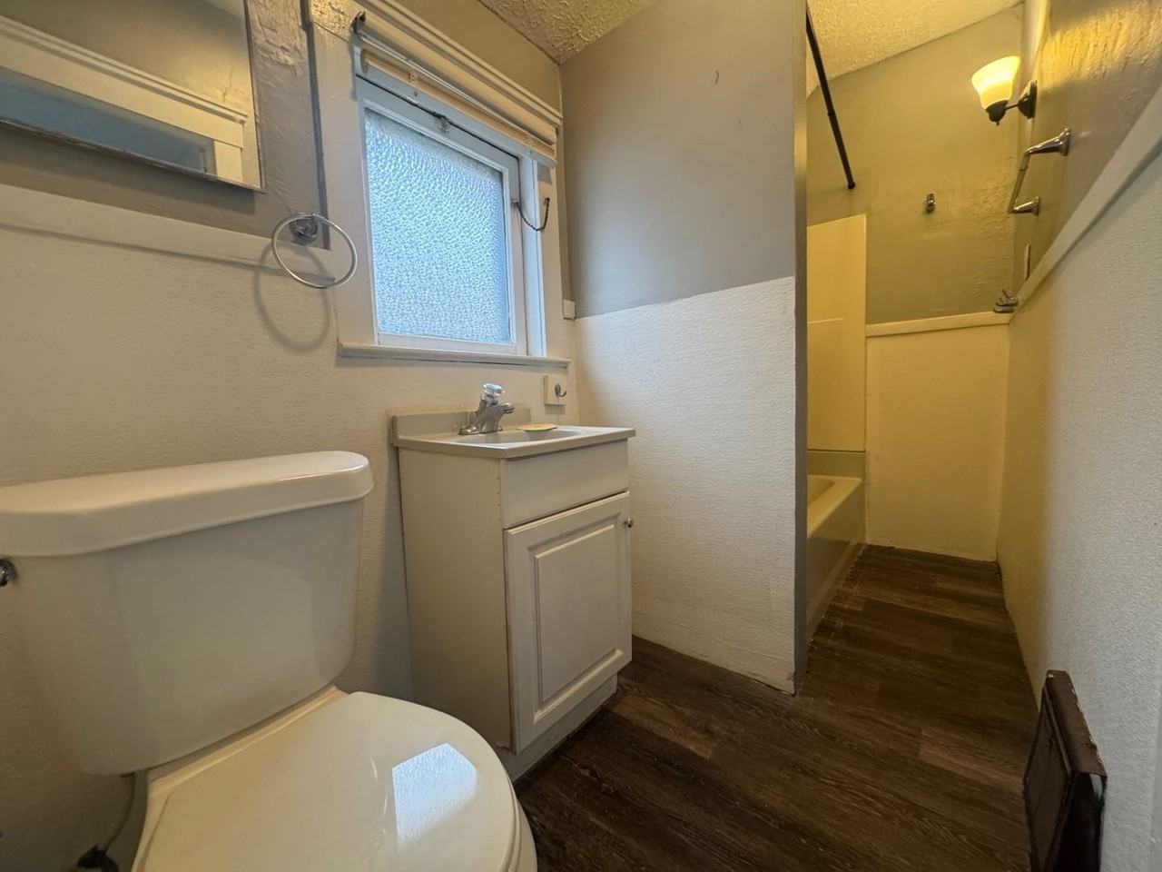 3594 W 47th St - Photo 6 of 25