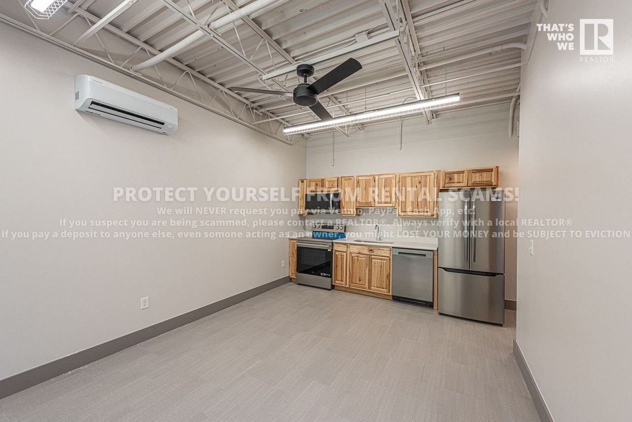 315 S Erika Ave - Photo 6 of 15