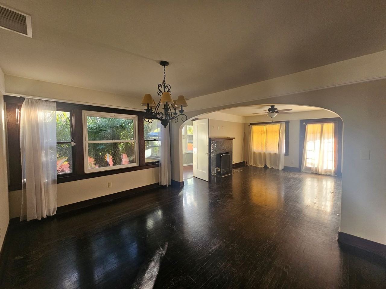 133 N Tassajara Dr - Photo 3 of 15