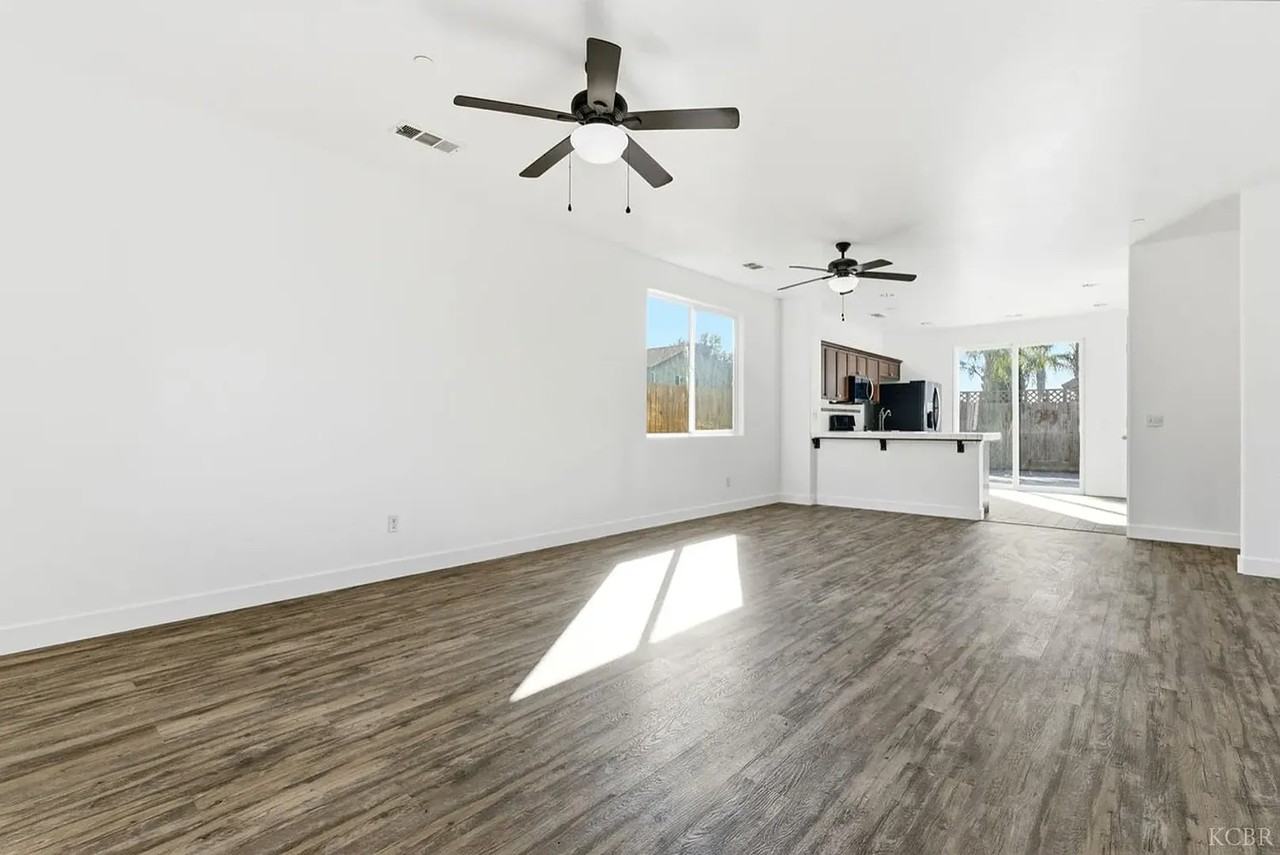 1355 Hartley Dr - Photo 6 of 29