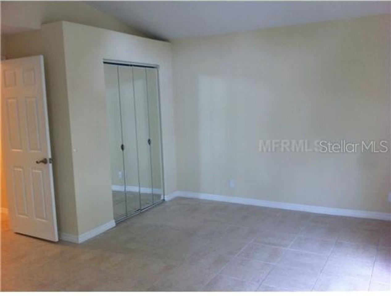 4221 W Sitka St - Photo 6 of 12