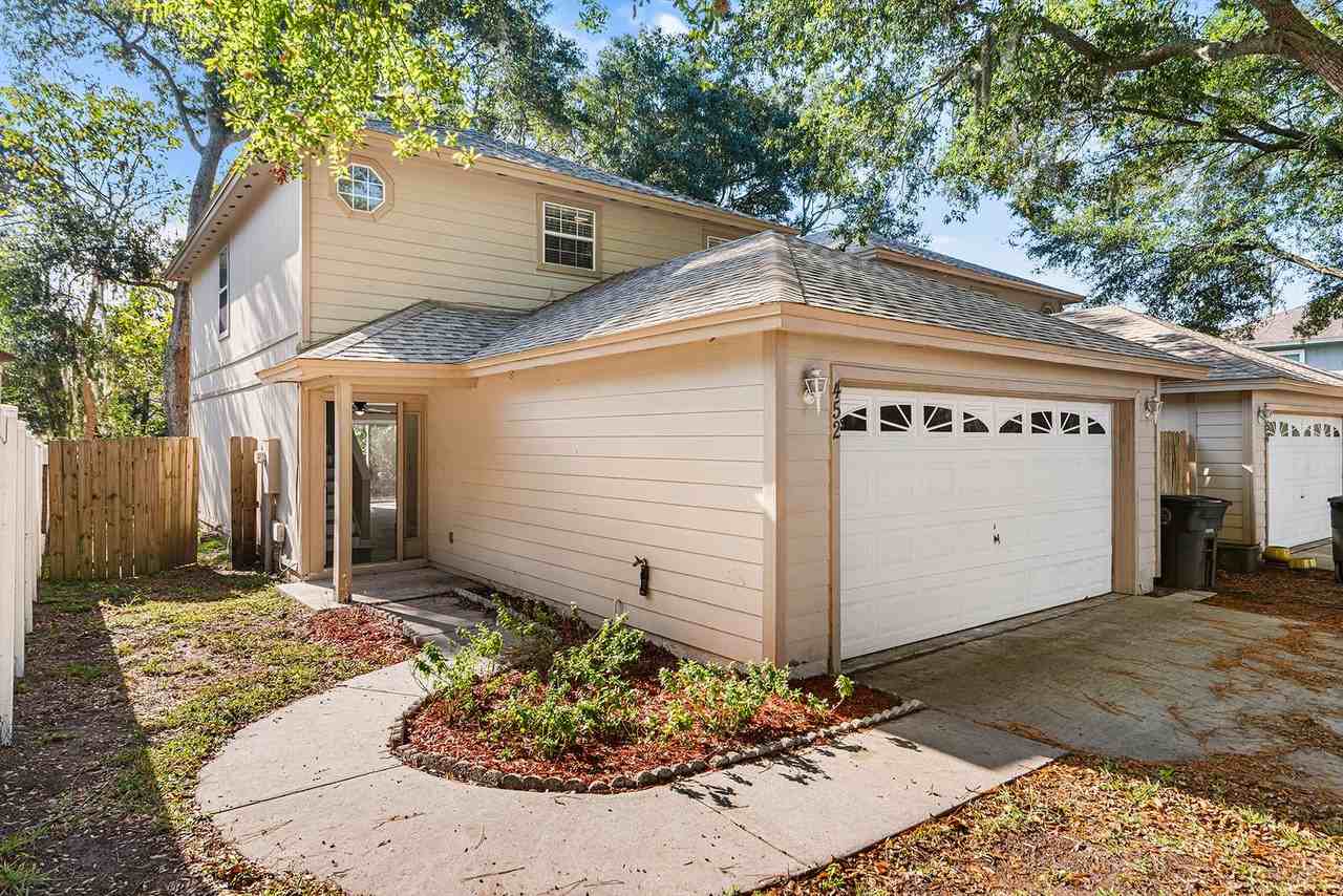 452 Dutton Island Rd W - Photo 4 of 23